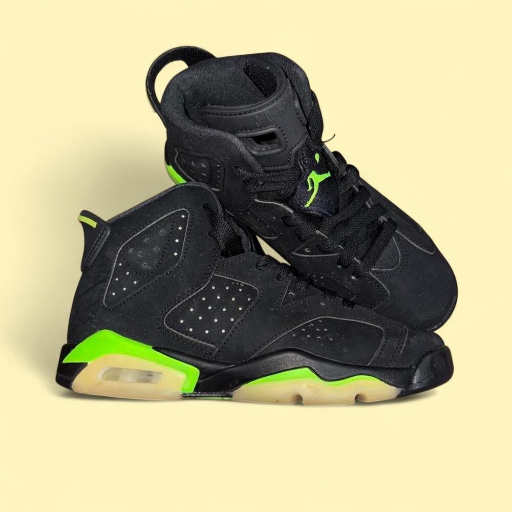 Jordan 6 Retro Electric Green - Size 4Y